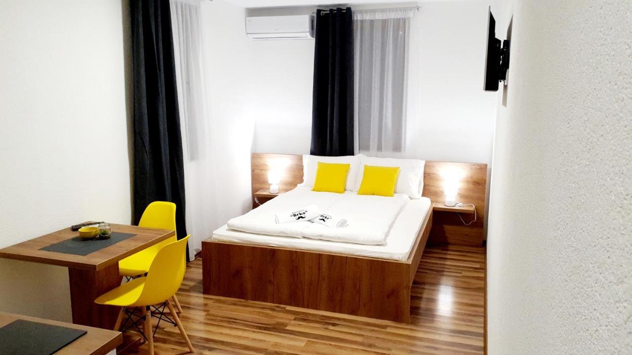Apartmani Brko Kotor Varos エクステリア 写真